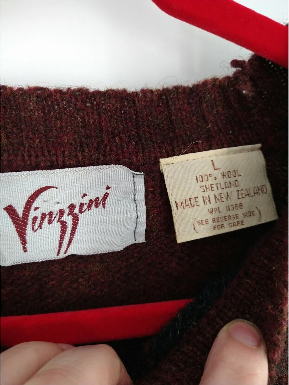 Vinzzini 100% Wool Sweater Size L 002